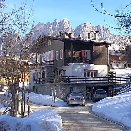 Cristallo Cortina dʼAmpezzo